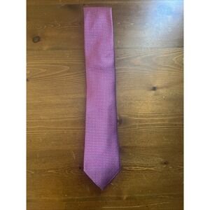 NAUTICA SILK BLEND TIE‎ Pink w/ Blue Geometric Pattern 2 3/4" W x Approx 55" L